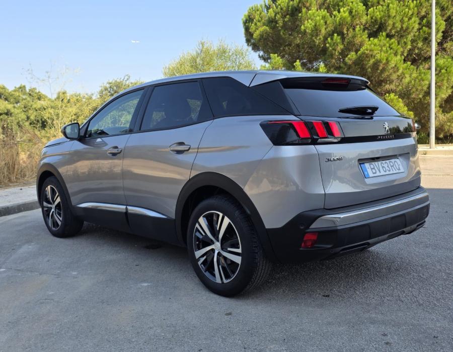 PEUGEOT 3008 ALLURE